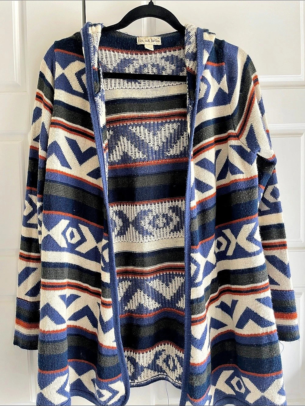 Live and Let Live Geometric Hooded Cardigan in Blue & White Size Small Like New